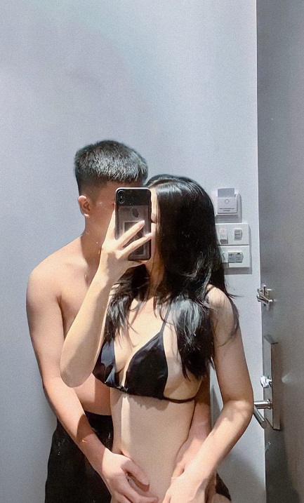 Truyện Sex: Chơi con bạn thân còn trinh